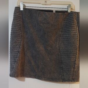 H&M Gray Textured Skirt